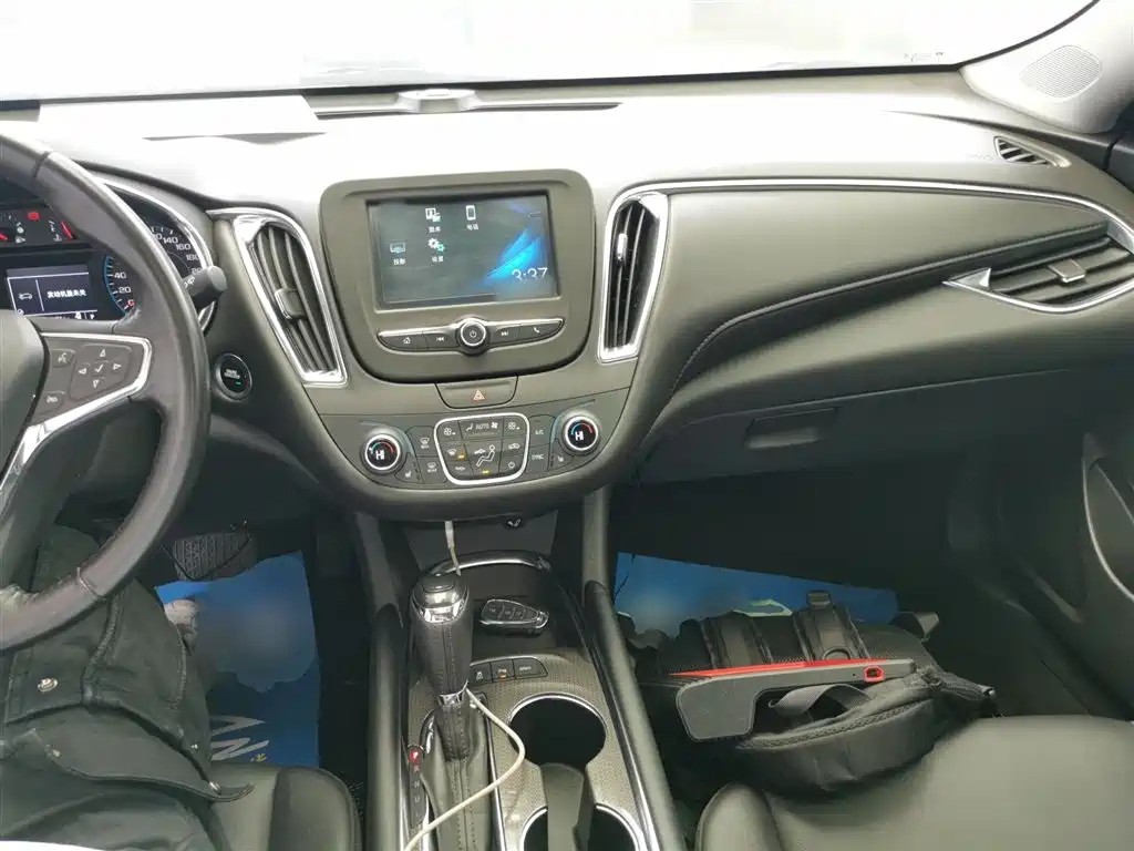 Chevrolet Malibu XL 2017 1.5T Auto Sport Edition фото 6