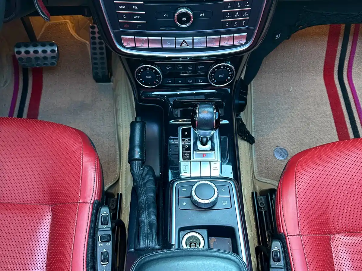 MERCEDES-BENZ G CLASS