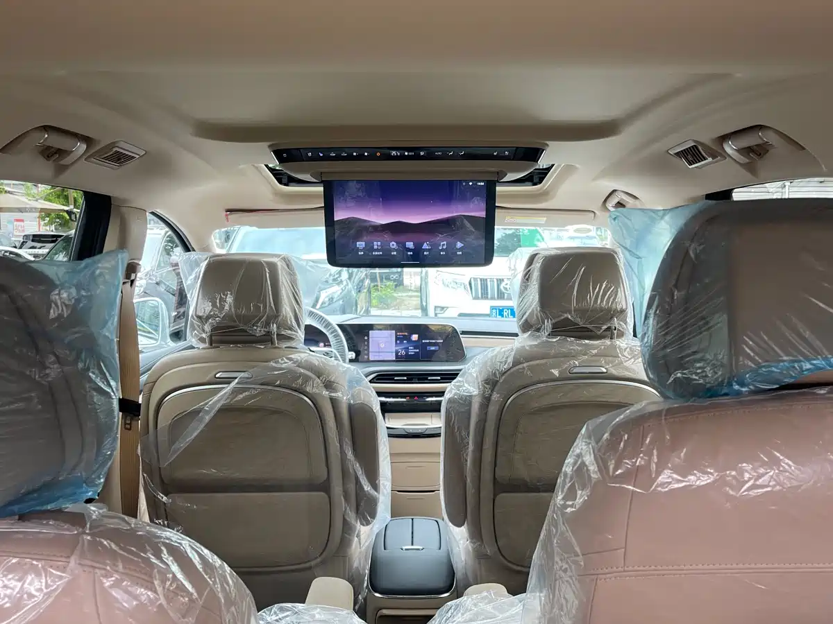 Buick GL8 New Energy 2025 Land Honor Premium Edition 7-Seater фото 15