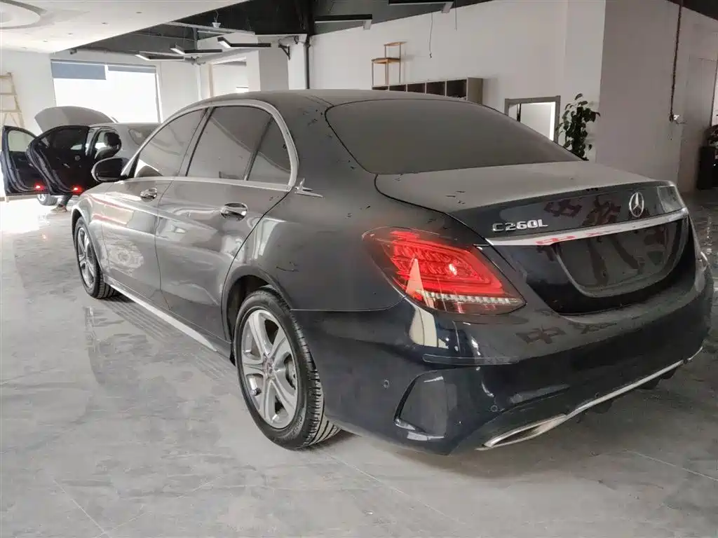 Mercedes-Benz C-Class 2019 Facelift C 260 L Sport фото 5