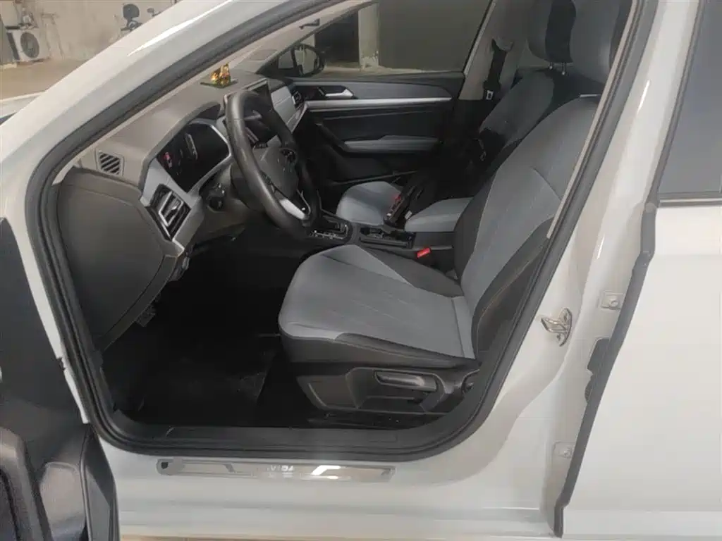 Volkswagen Lavida 2024 Model 1.5L Automatic Starlight 5 Million Edition фото 15