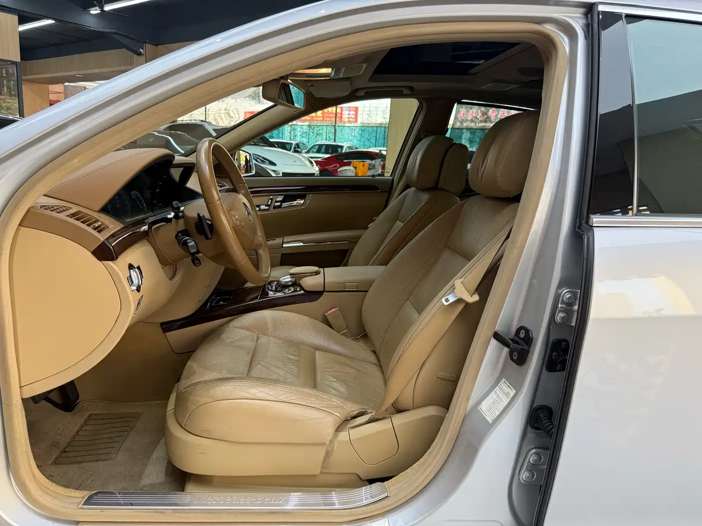Mercedes-Benz S-Class 2010 S 350 L Luxury фото 5