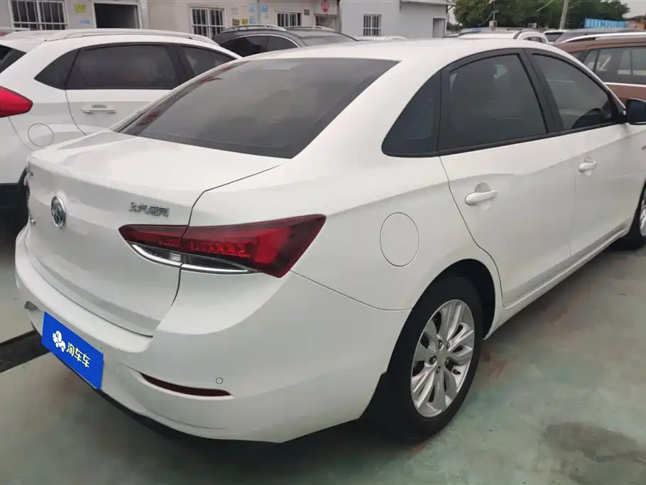 Buick Excelle 2021 Exemplar 1.5L Auto Elite фото 3