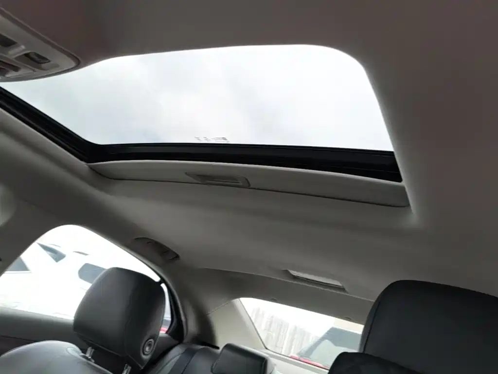 Chevrolet Malibu 2017 1.5T Automatic Luxury Edition фото 18