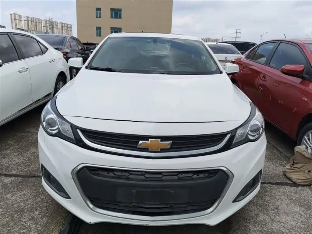 Chevrolet Malibu 2017 1.5T Automatic Luxury Edition фото 3