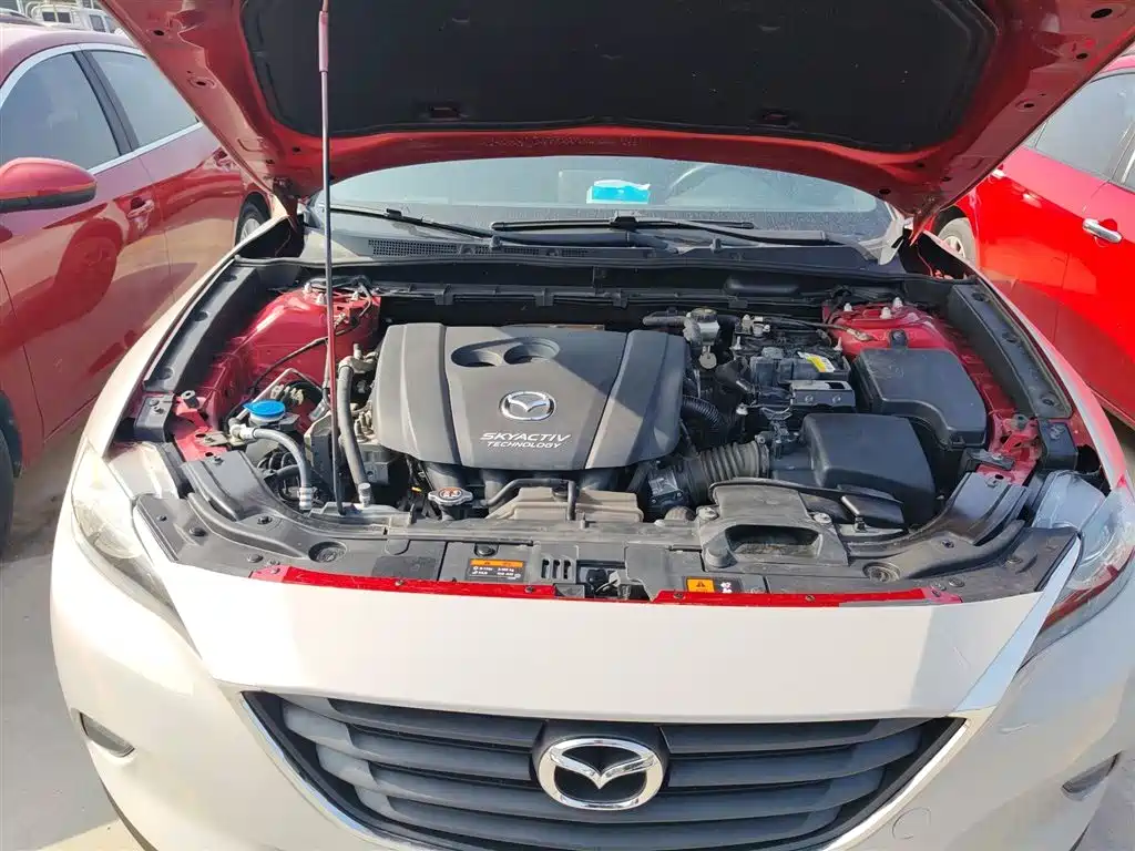 Фото 16 - Mazda CX-4