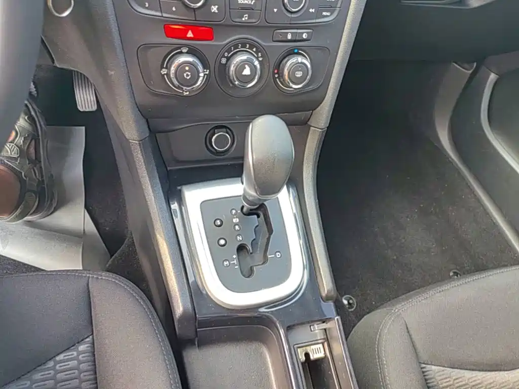 Citroën C4L 2016 2015 1.8L Automatic Luxury Edition