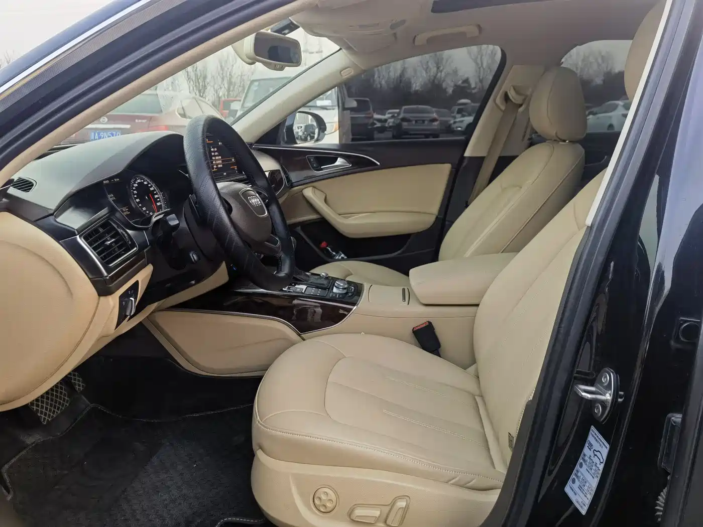 Audi A6L 2014 30 FSI Comfort фото 7
