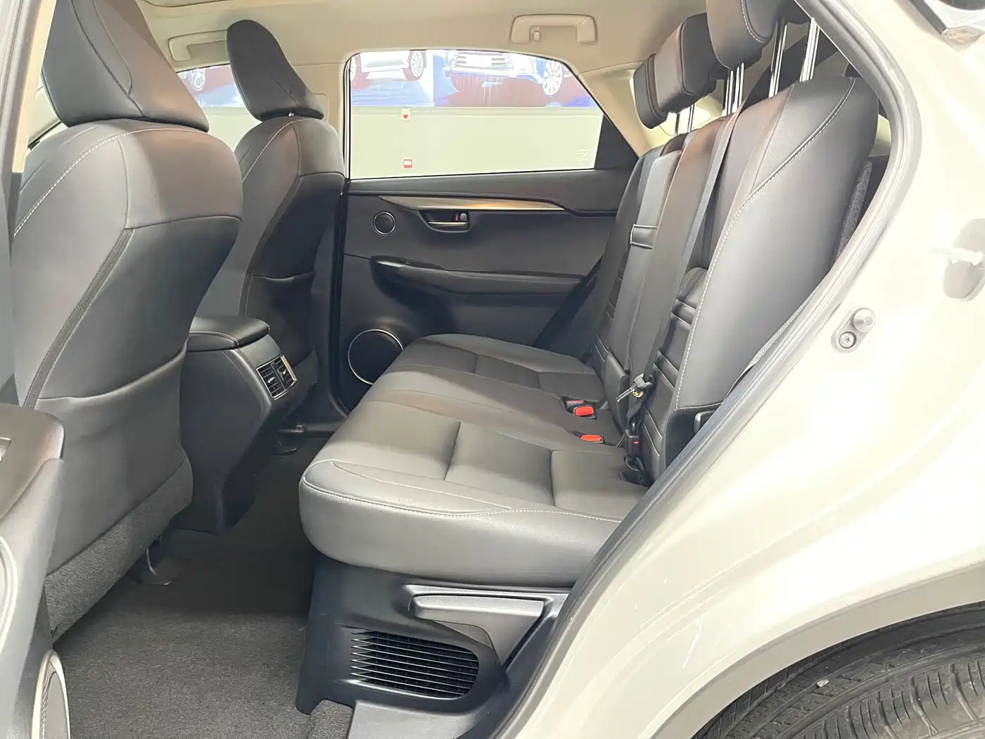 Lexus NX 2020 200 AWD F Sport China V фото 10