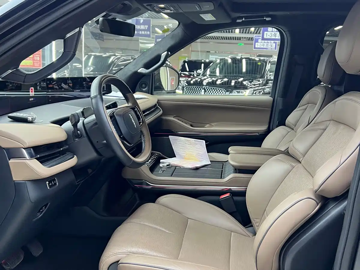 Lincoln Navigator 2025 2025 3.5T Presidential Edition