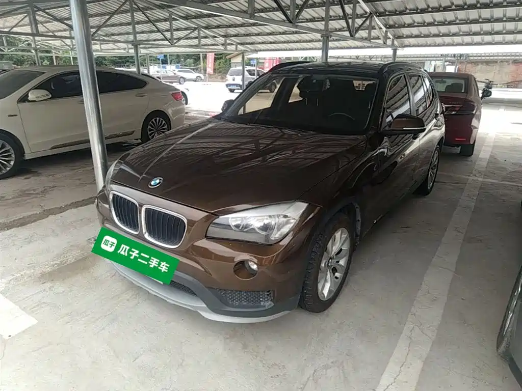 BMW X1 2014 sDrive18i Fashion Edition