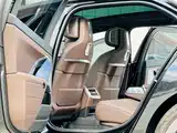 Фото 5 - BMW 7 Series