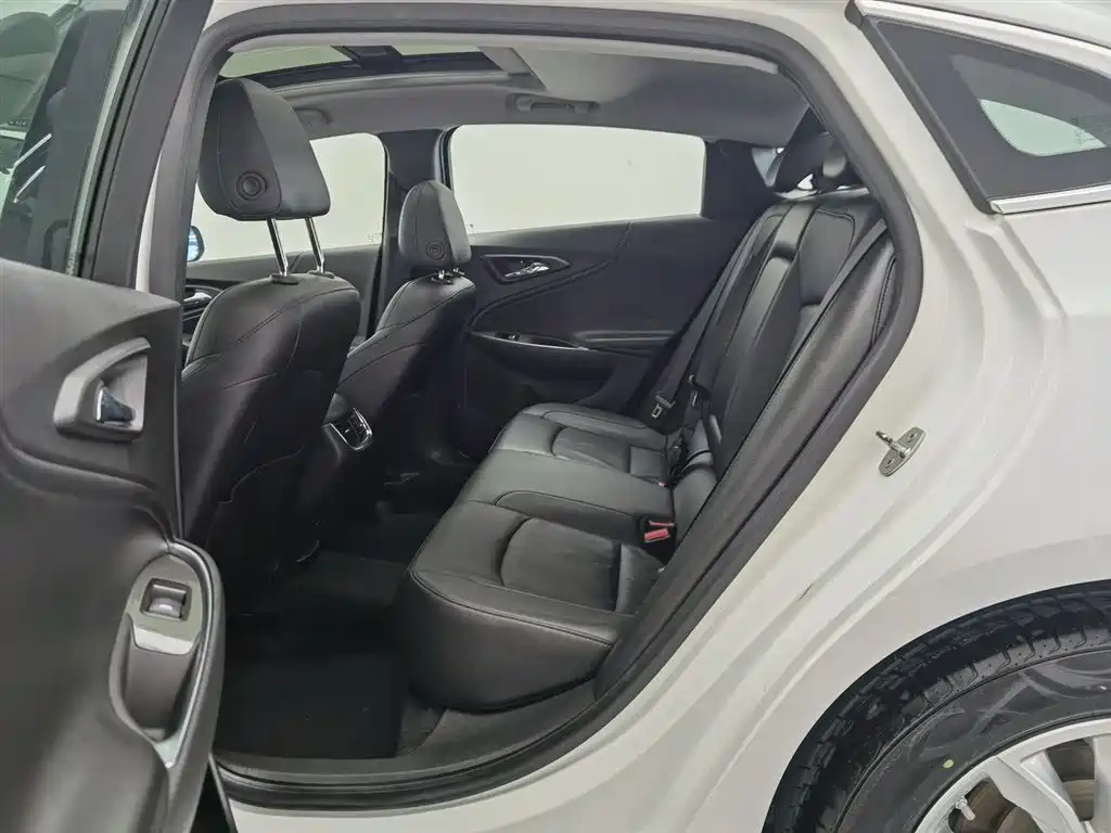 Chevrolet Malibu XL 2019 535T CVT Dynamic Edition фото 15