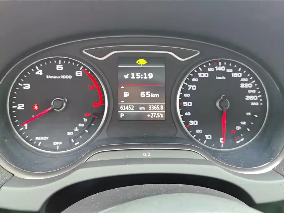 Audi A3 2015 Sportback 40 TFSI Automatic Comfort фото 14