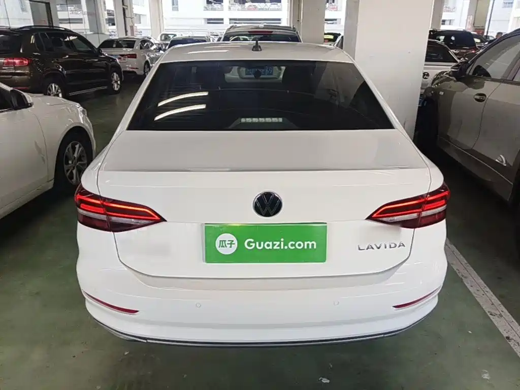 Volkswagen Lavida, миниатюра 6