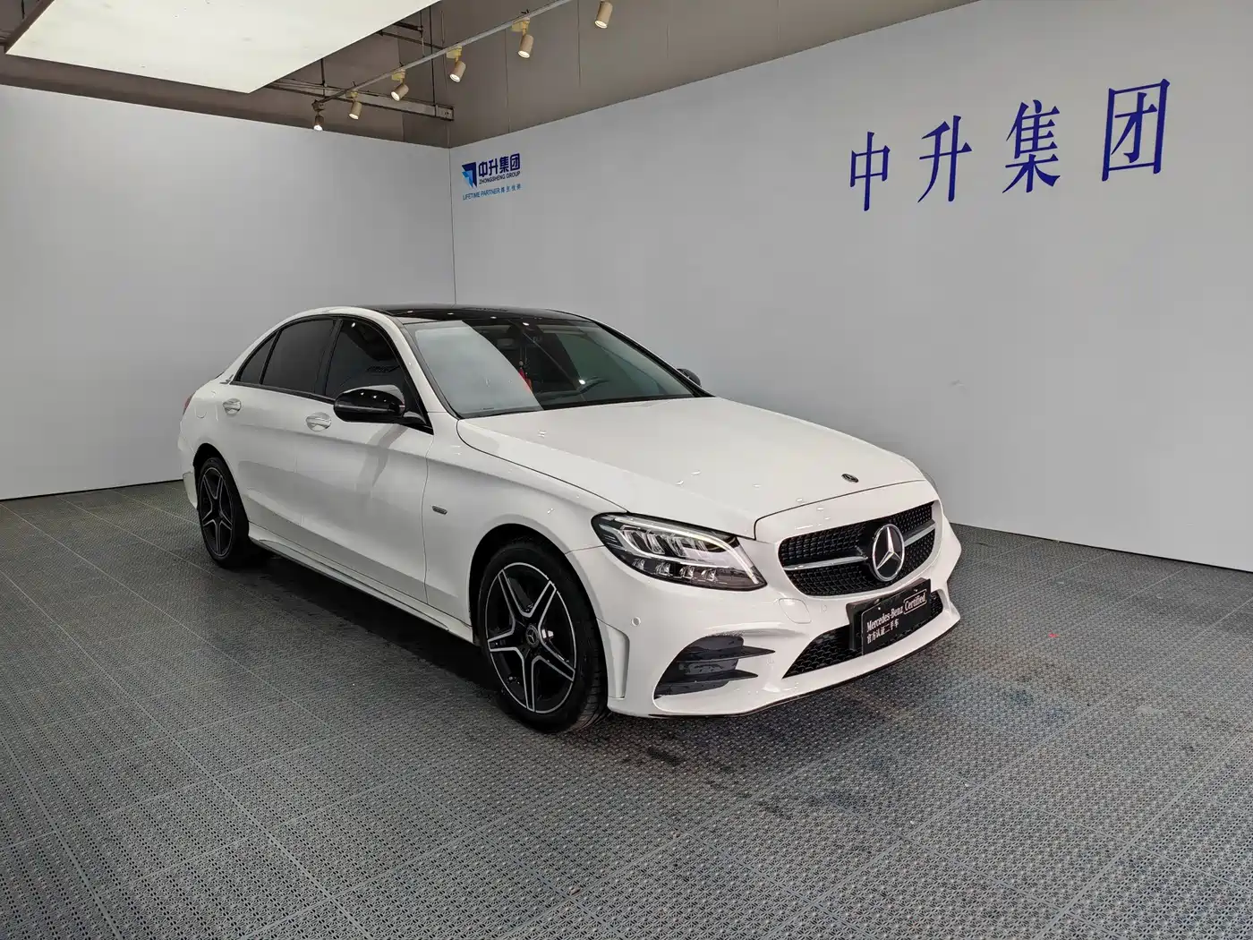 Mercedes-Benz C-Class 2021 C 260 L Sport Starry Exclusive Edition фото 3