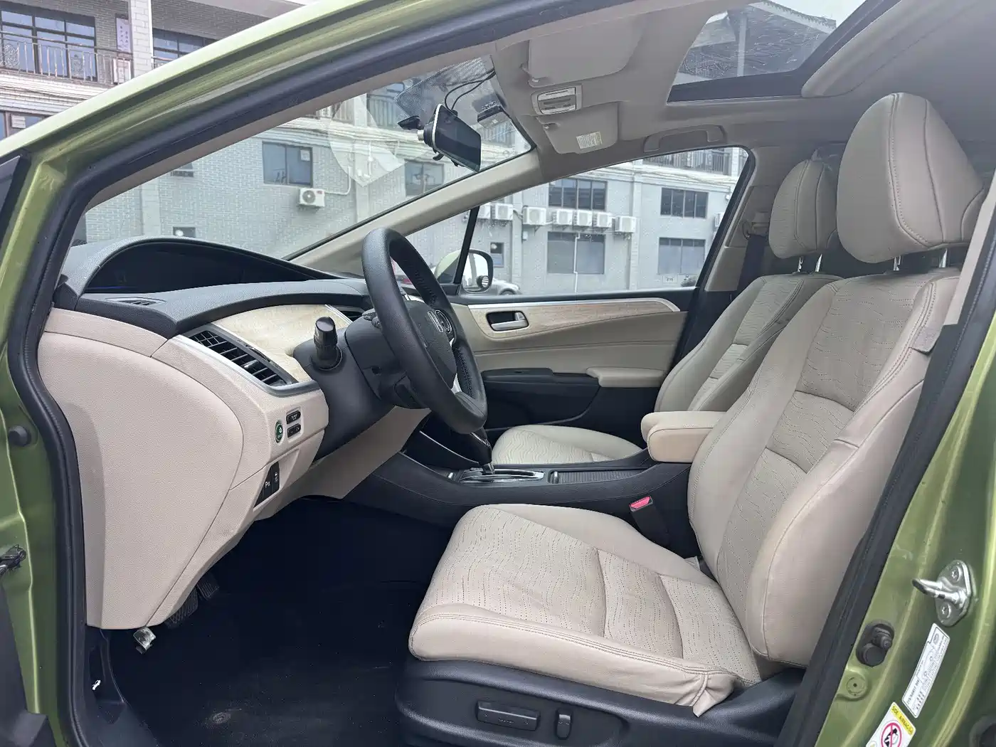 Honda Jade 2016 2014 1.8L CVT Luxury 5-seater