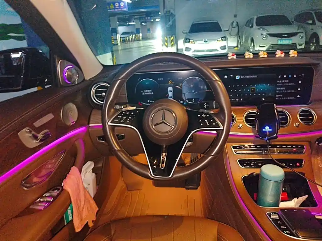 MERCEDES-BENZ E-CLASS