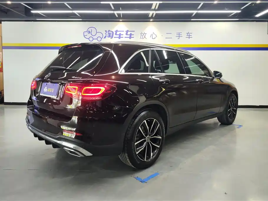 Mercedes-Benz GLC 2022 Facelift II GLC 260 L 4MATIC Luxury фото 3