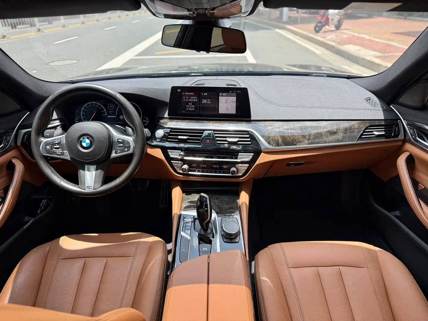 BMW 5 Series 2019 530Li Leading M Sport Package фото 7