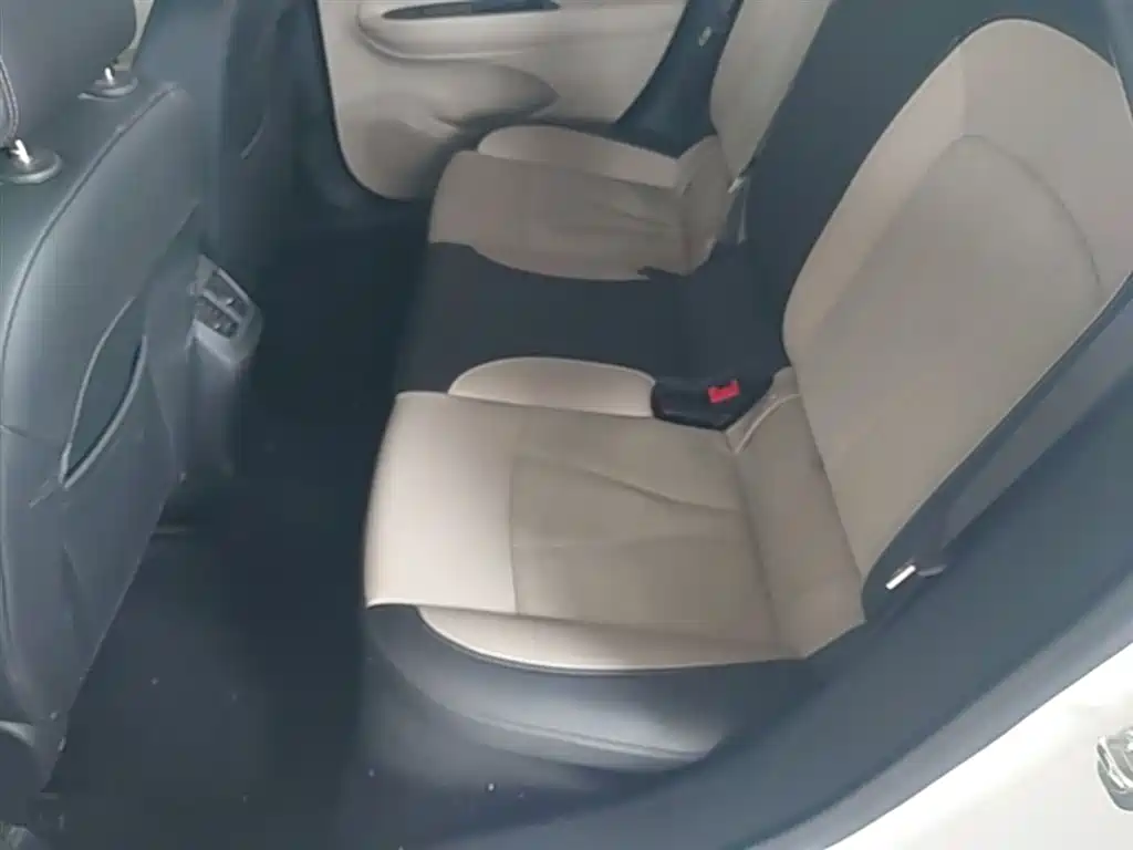 Buick Verano 2018 Sedan 15S Automatic Leading фото 17