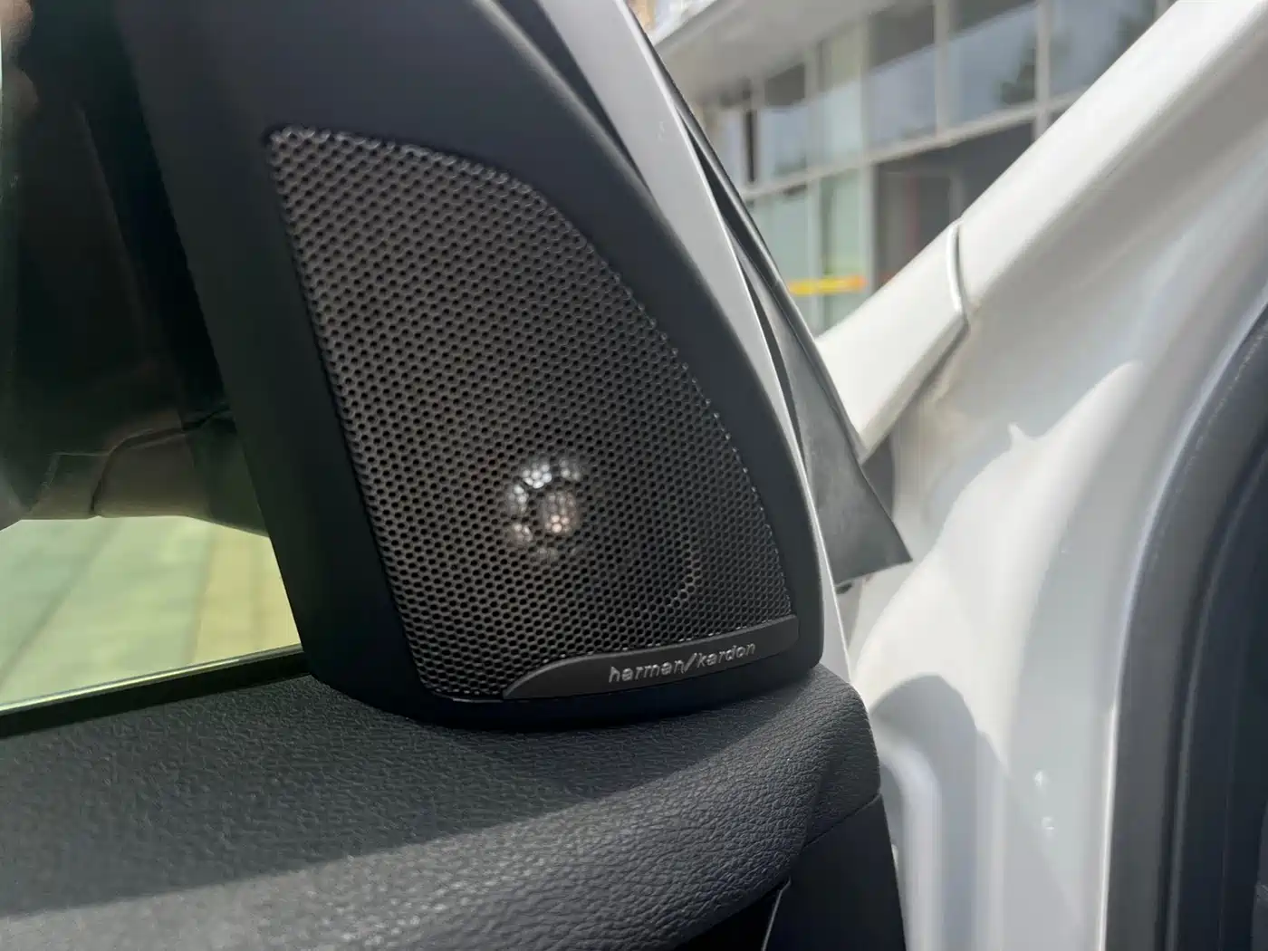 BMW X1 2022 sDrive25Li Leading фото 9