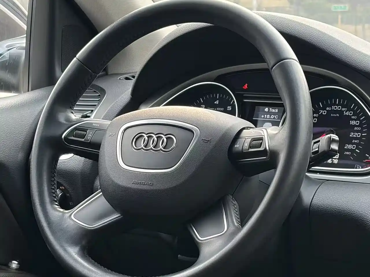 Audi Q7 2014 35 TFSI Sport фото 9