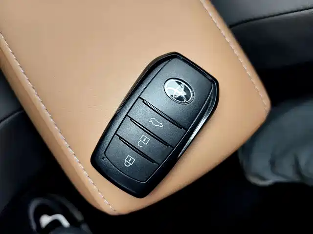 Toyota Levin 2024 Smart Hybrid 1.8L Sport Edition фото 10