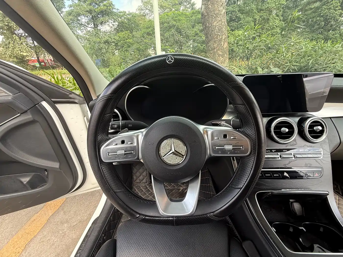Mercedes-Benz C-Class 2020 C 200 L Fashion Sport фото 14