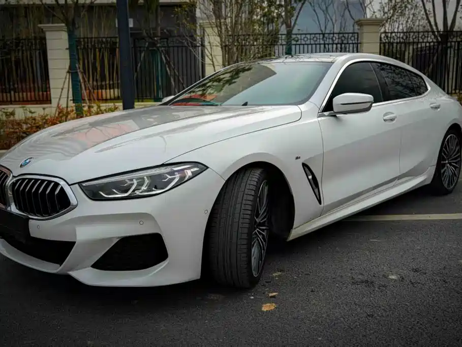 BMW 8 Series 2021 840i 4-door Coupe M Sport Package фото 6