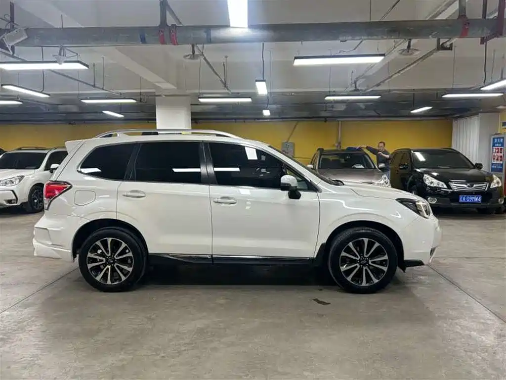SUBARU FORESTER