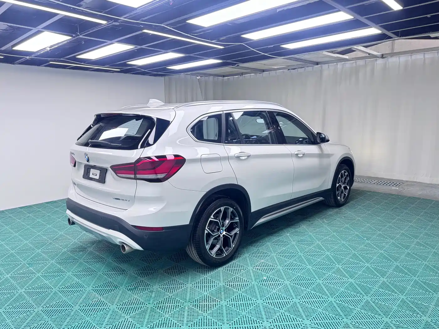 BMW X1 2022 sDrive20Li Premium фото 6
