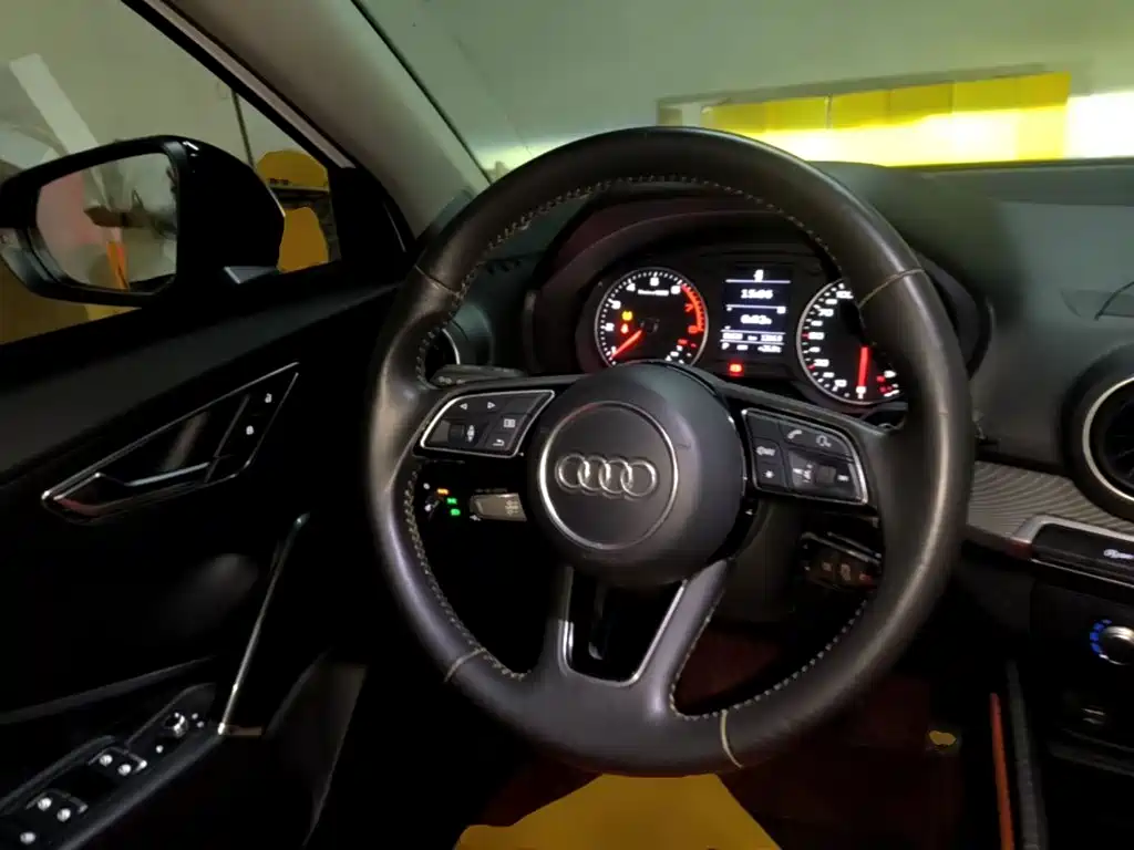 Audi Q2L 2019 2018 35 TFSI Launch Exclusive Edition China V