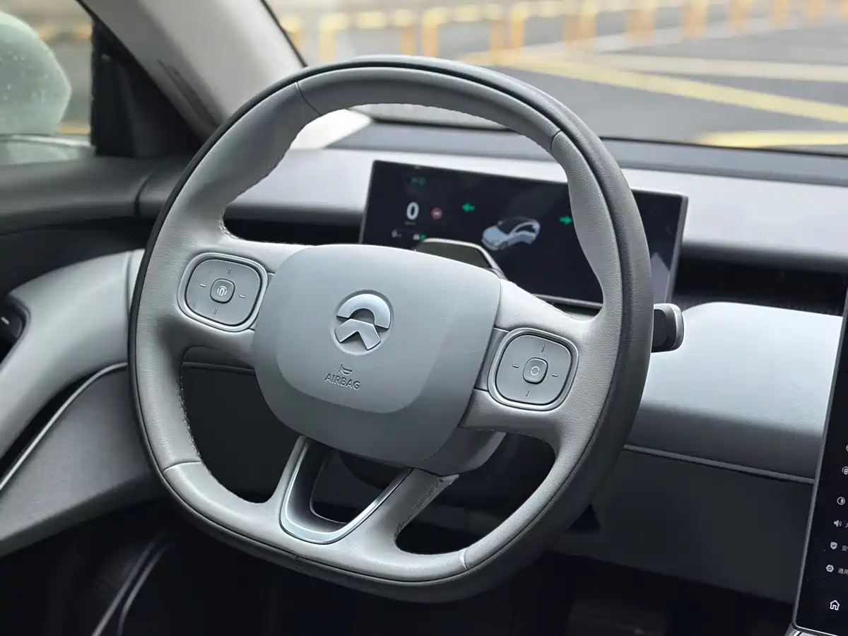 NIO ET5 2024 75kWh фото 14
