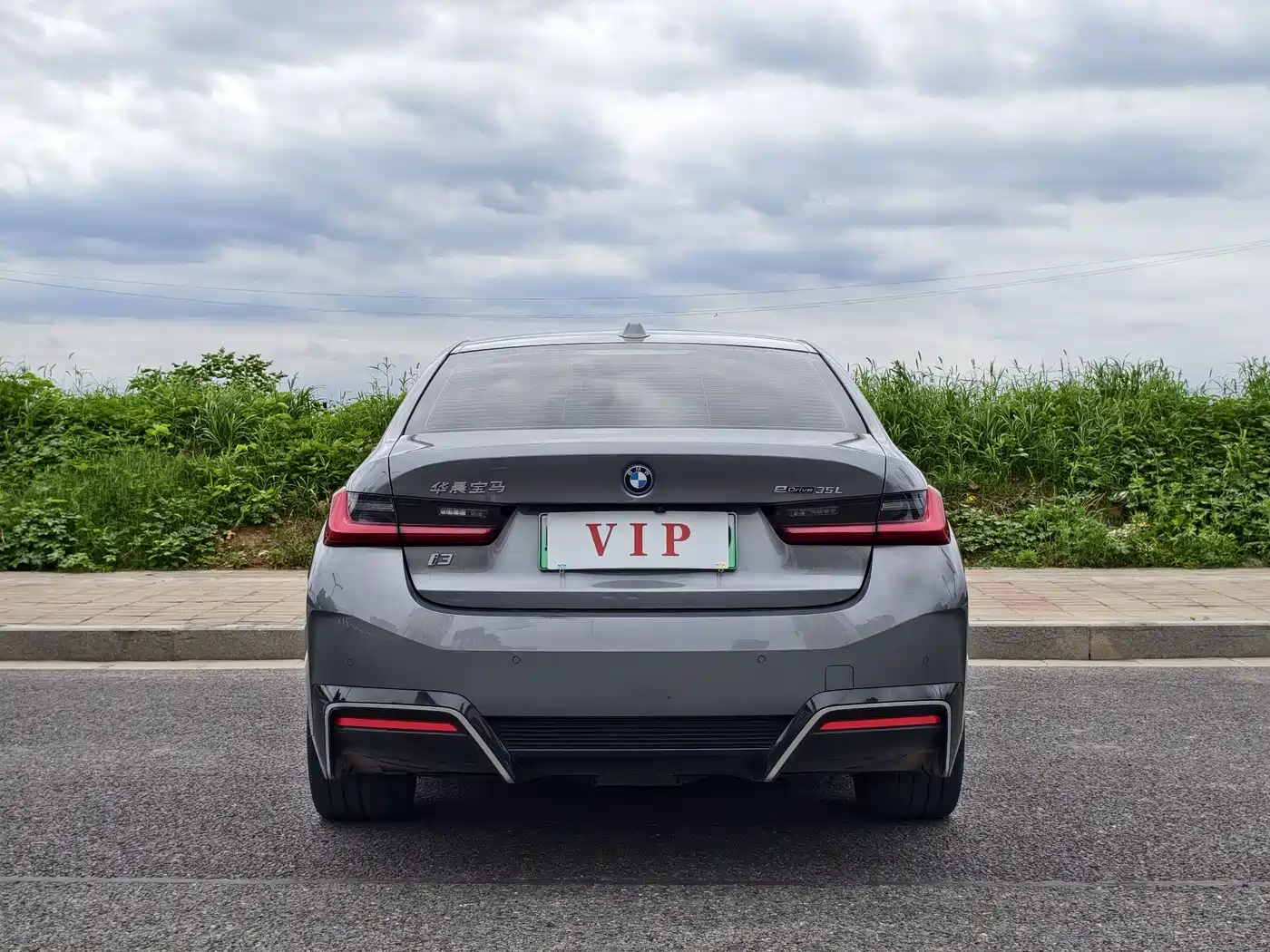 BMW i3 2024 eDrive 35 L фото 8
