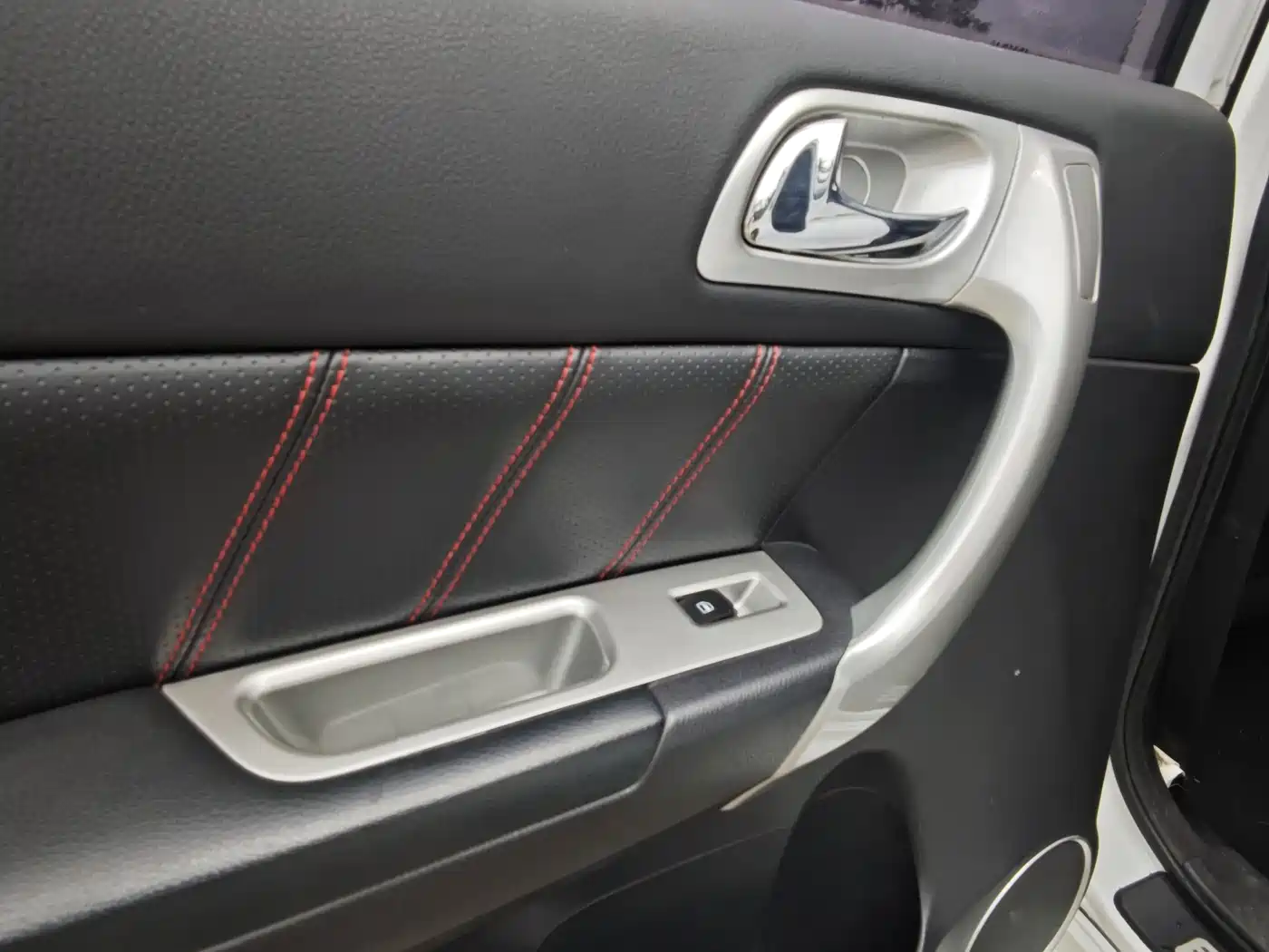 Haval H6 2017 Classic 1.5T Automatic 2WD Urban фото 12