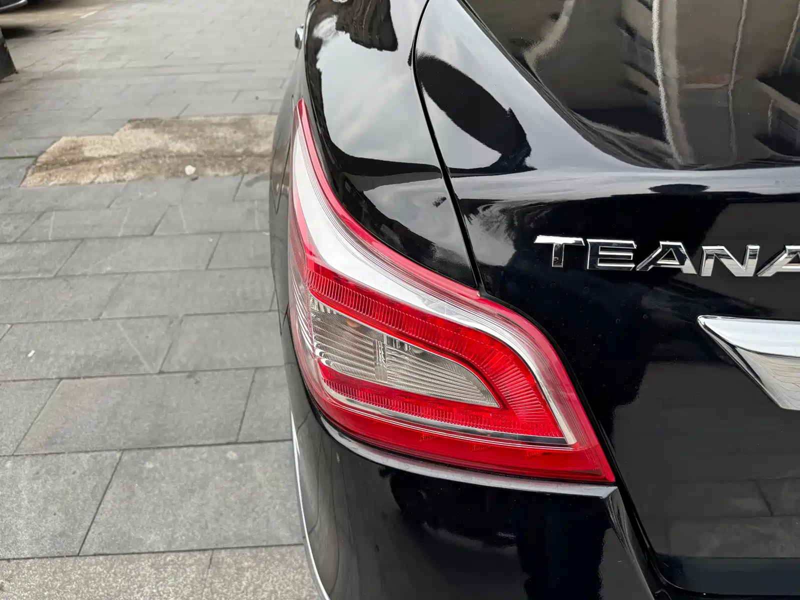 Photo 7 - Nissan Teana