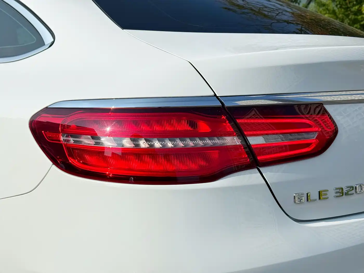 Mercedes-Benz GLE Coupe 2018 GLE 320 4MATIC Coupe SUV фото 7