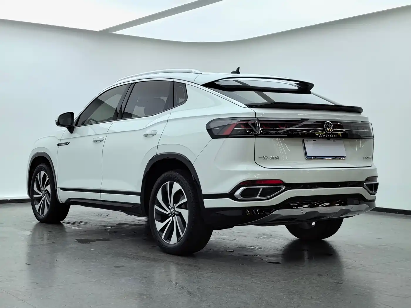 Volkswagen Tayron X 2023 330TSI 2WD Premium High-Performance Edition фото 6