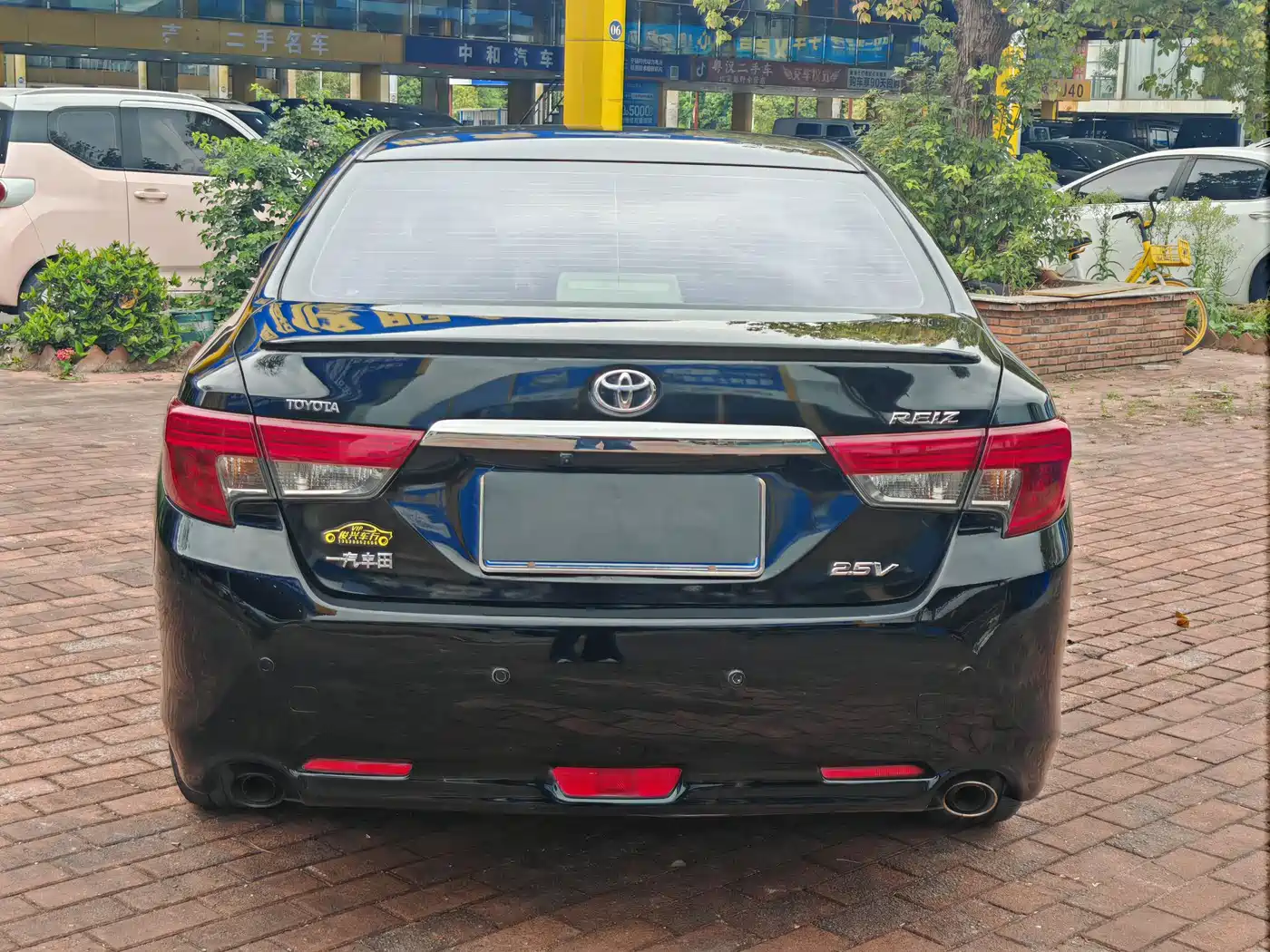 Toyota Reiz 2013 2.5V Elite Edition фото 5