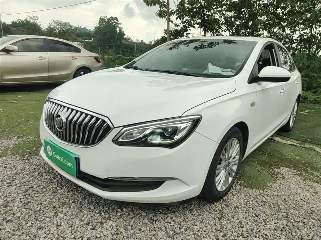 Buick Excelle 2015 15N Automatic Elite фото 2