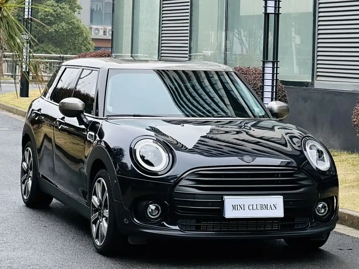 MINI CLUBMAN
