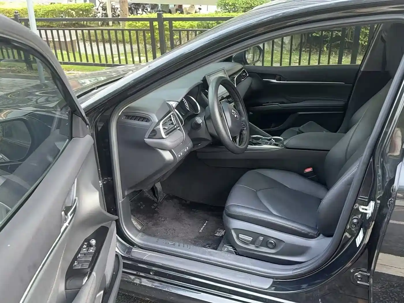 Toyota Camry 2022 2021 Hybrid 2.5HGVP Leading Edition