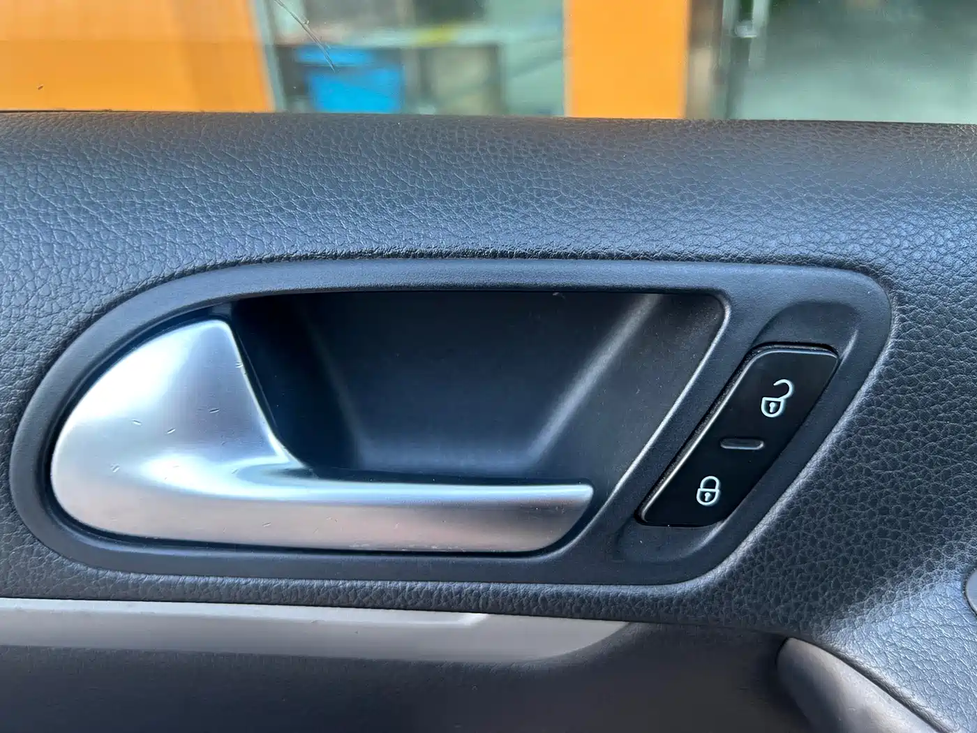 Volkswagen Tiguan 2015 1.8TSI Automatic 4WD Highline фото 28