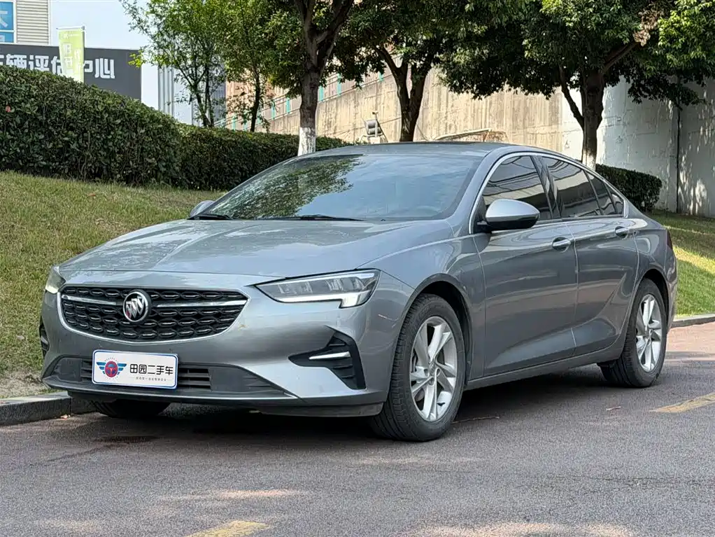 BUICK REGAL