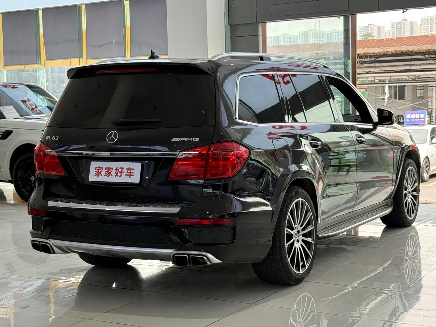 Mercedes-Benz GL-Class AMG 2014 AMG GL 63 фото 17