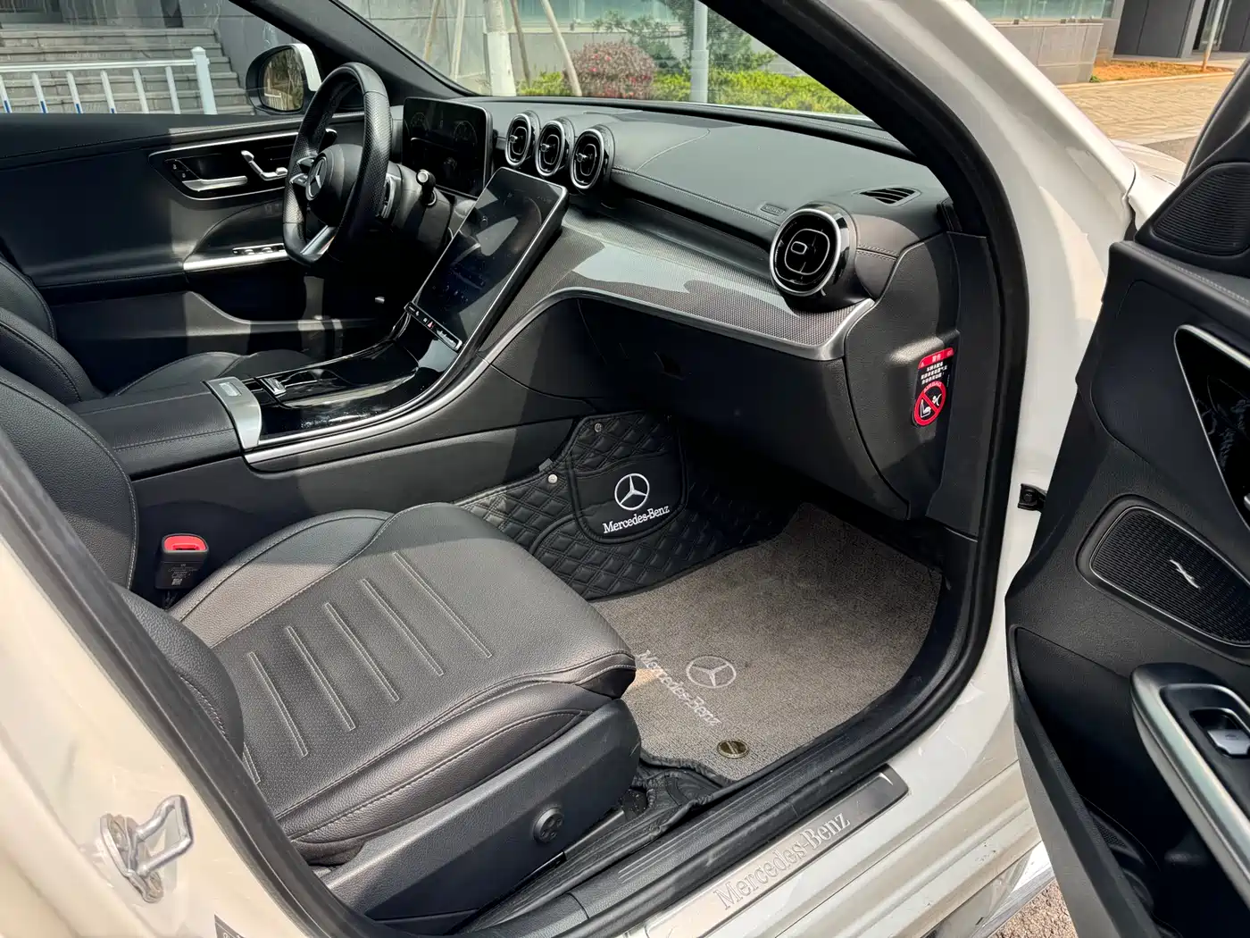 Mercedes-Benz C-Class 2023 C 260 L Night Edition Sport фото 11