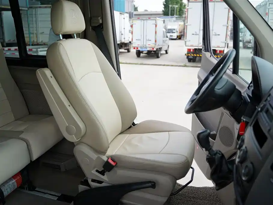 Mercedes-Benz Sprinter 2016 2014 Model 2.1T Excellent Travel Medium Wheelbase