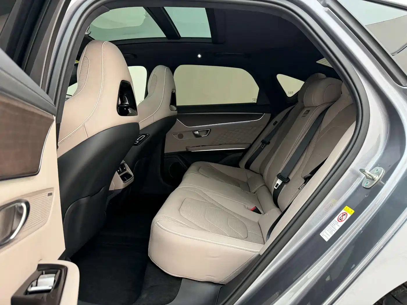 BYD Han 2024 EV Glory Edition 610KM AWD Celestial Eye Smart Driving фото 20