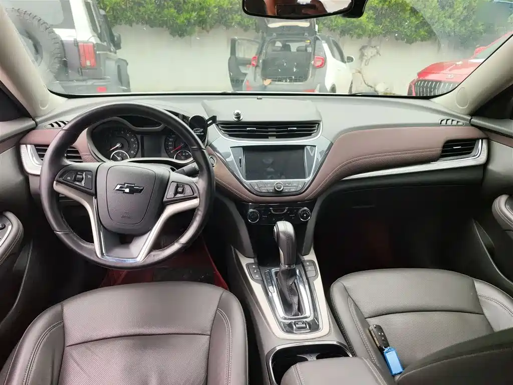 Chevrolet Malibu 2018 530T Automatic Luxury Edition фото 6